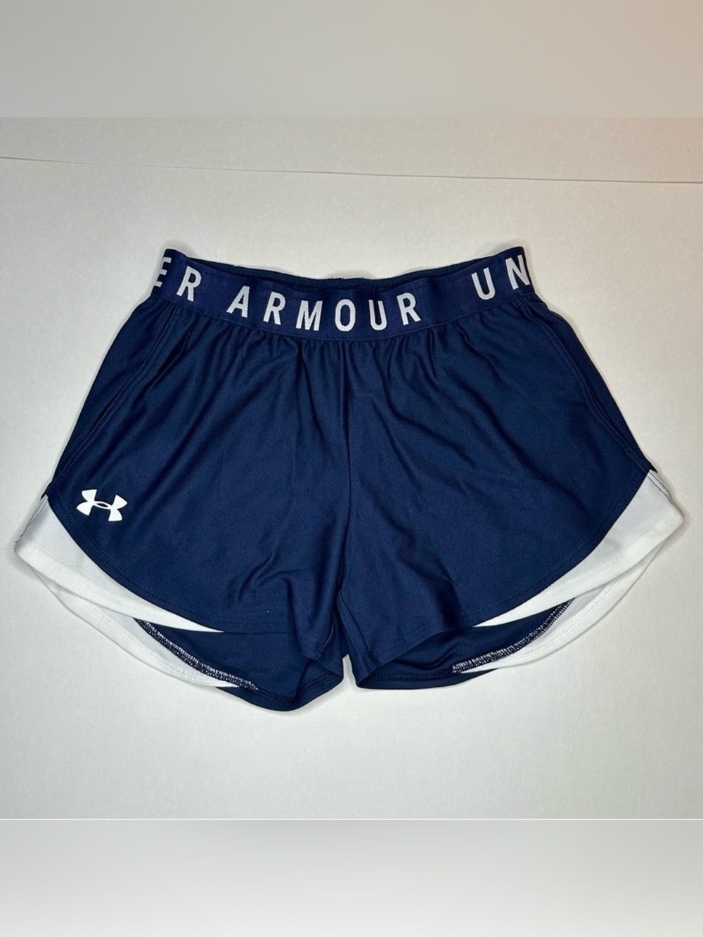 NWT Under Armour Play Up 3.0 Shorts Womens XXS Midnight Navy White